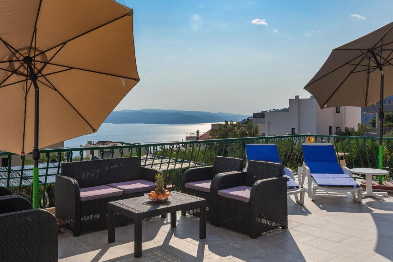Navis Sea View Apartment With Pool Makarska Zewnętrze zdjęcie