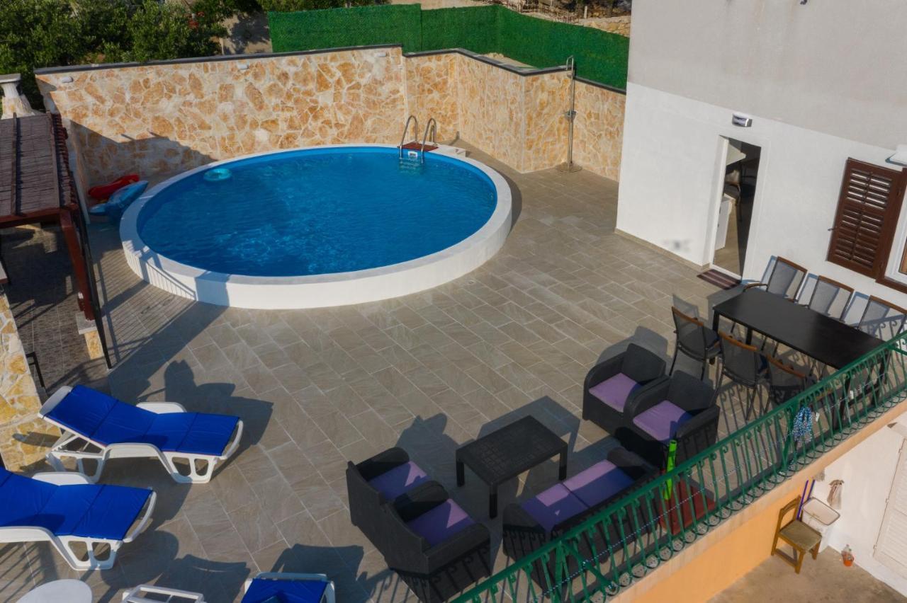 Navis Sea View Apartment With Pool Makarska Zewnętrze zdjęcie