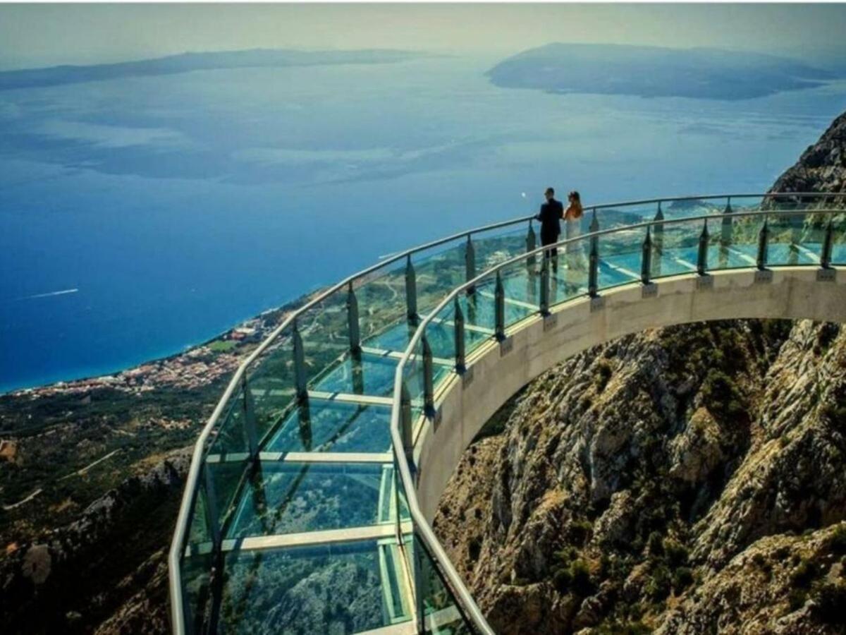 Navis Sea View Apartment With Pool Makarska Zewnętrze zdjęcie