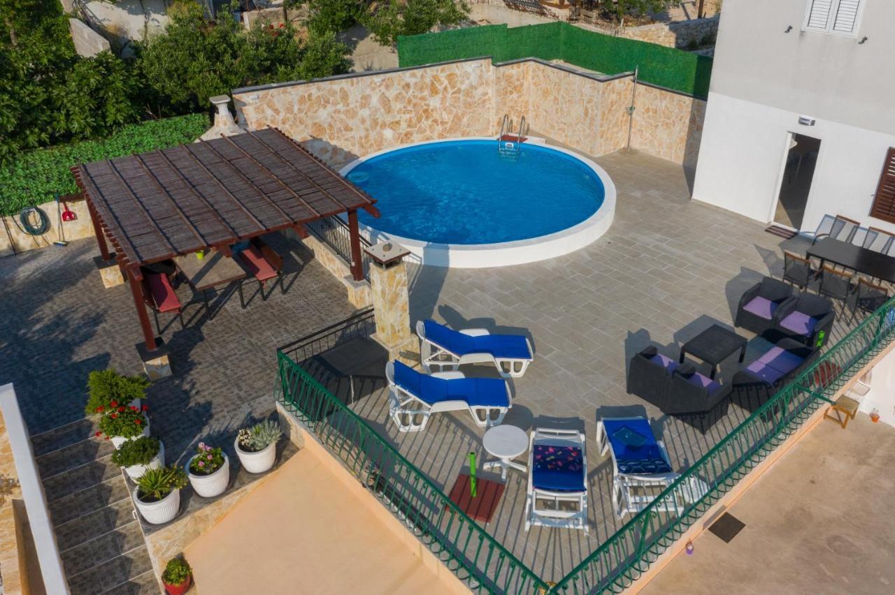 Navis Sea View Apartment With Pool Makarska Zewnętrze zdjęcie